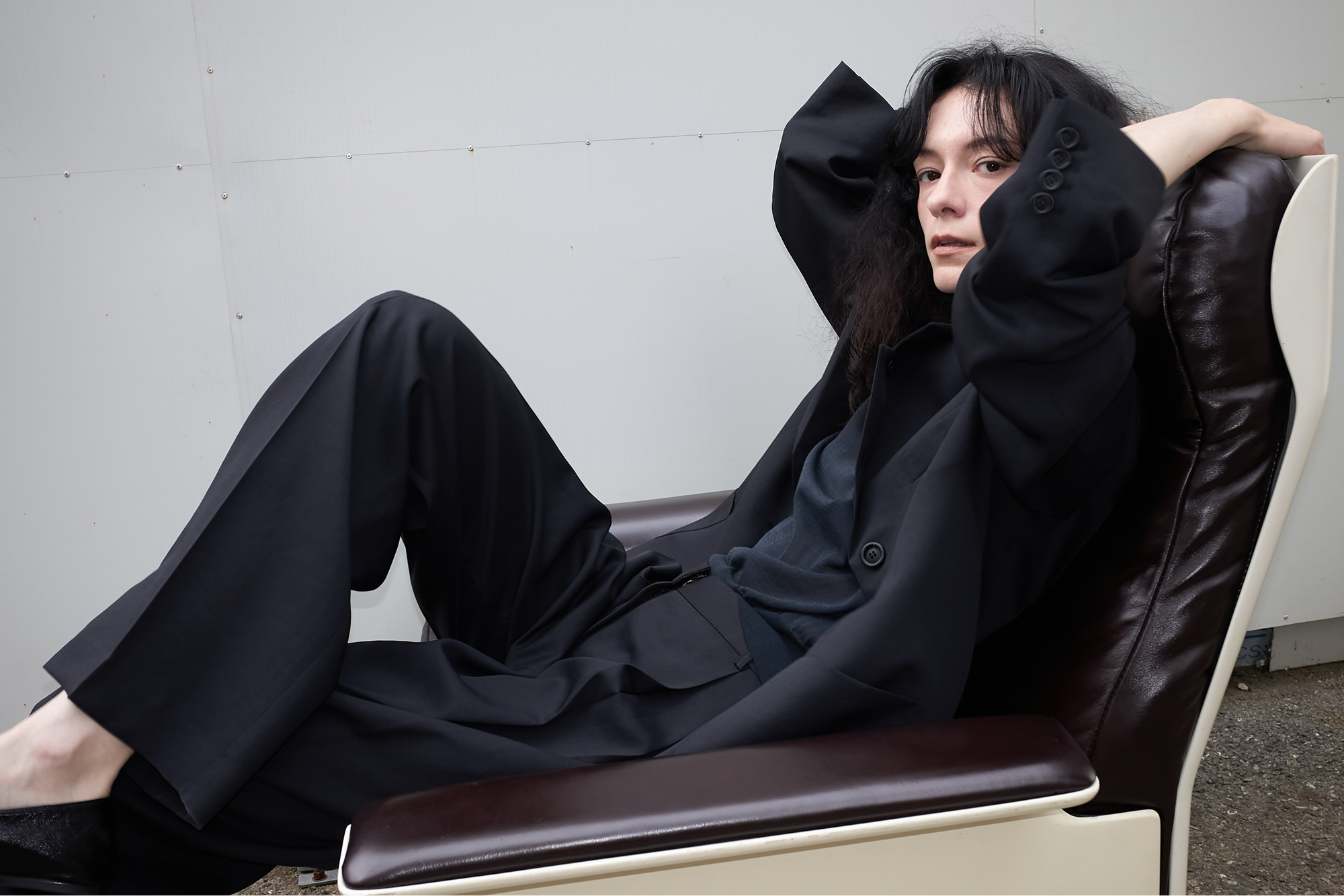 25AW RUNWAY PARIS image 1